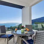 Maslina With Heated Pool Veliko Brdo (Makarska)