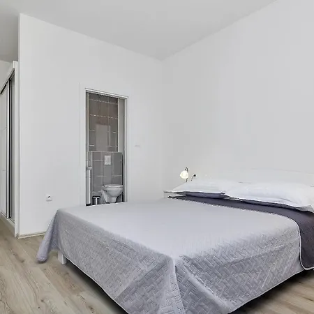 Ferienhaus Maslina With Heated Pool Veliko Brdo (Makarska)