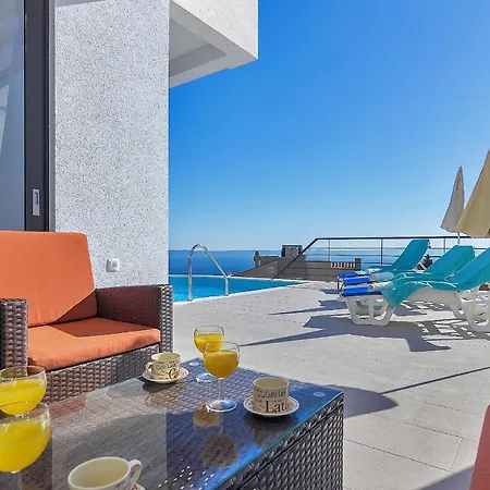 Holiday home Maslina With Heated Pool Veliko Brdo (Makarska)