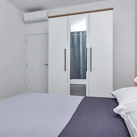 Ferienhaus Maslina With Heated Pool Veliko Brdo (Makarska)